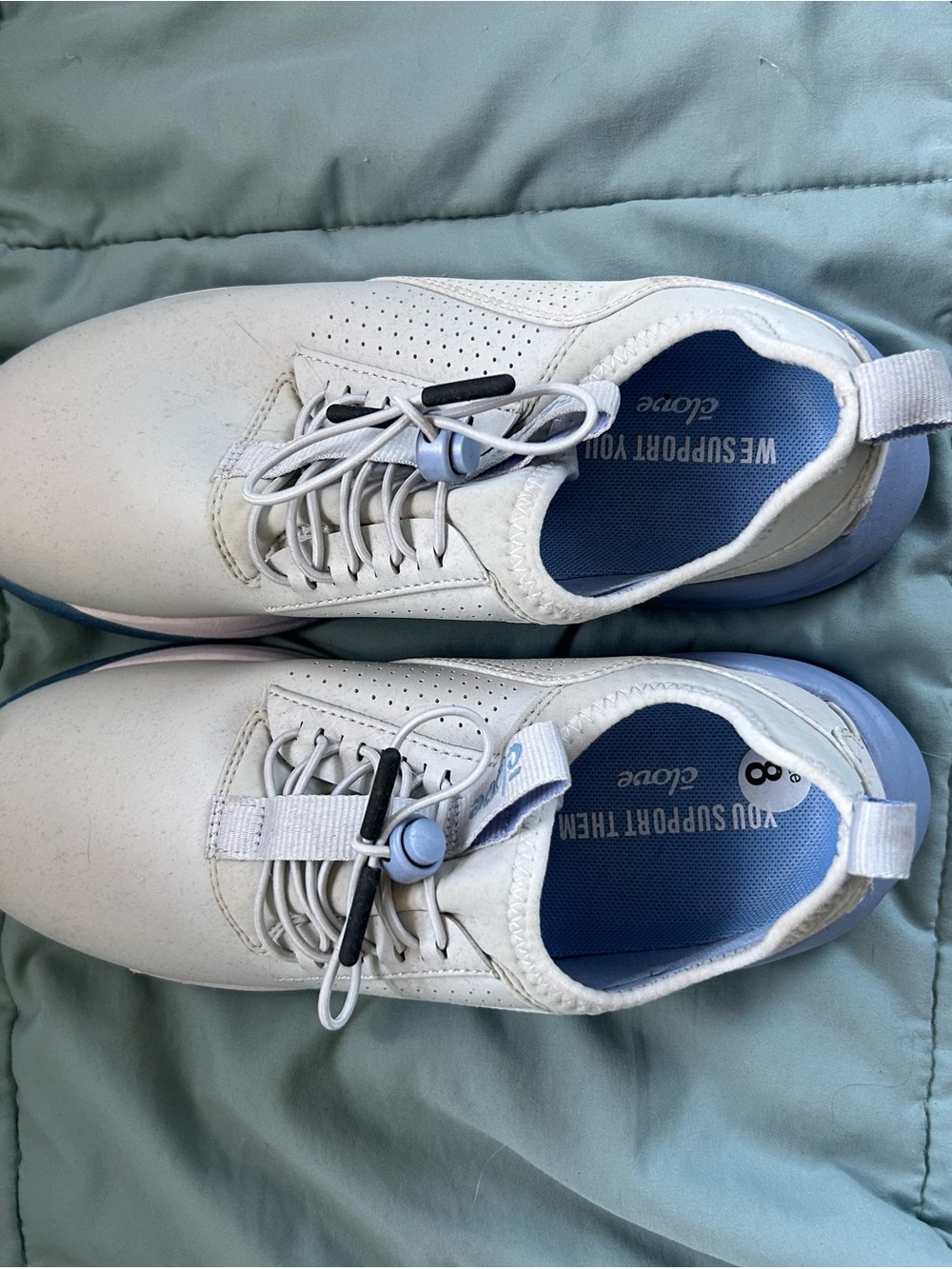 Women’s Clove Sneakers